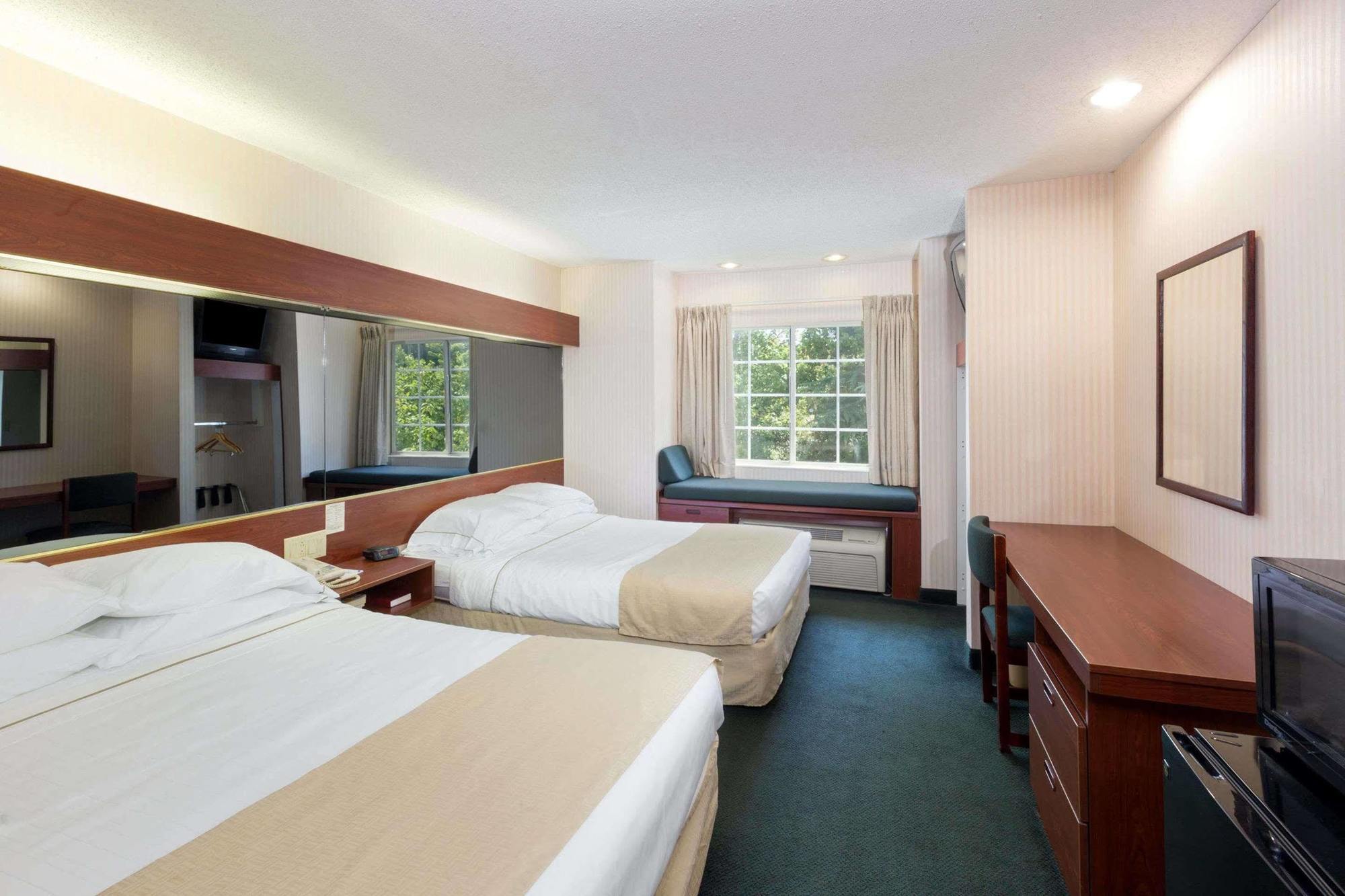 Microtel Inn & Suites By Wyndham Matthews/Charlotte Exterior foto